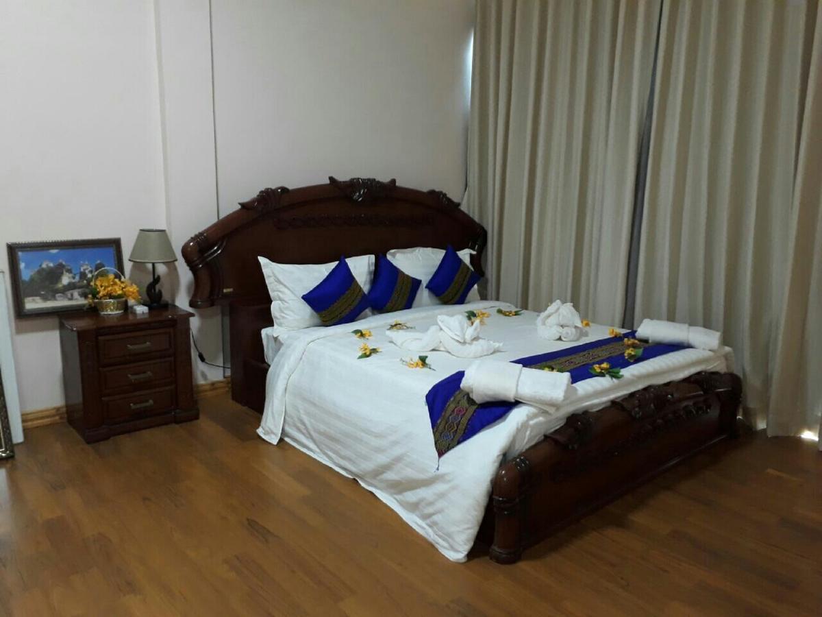 Famous Hotel 로이코 외부 사진