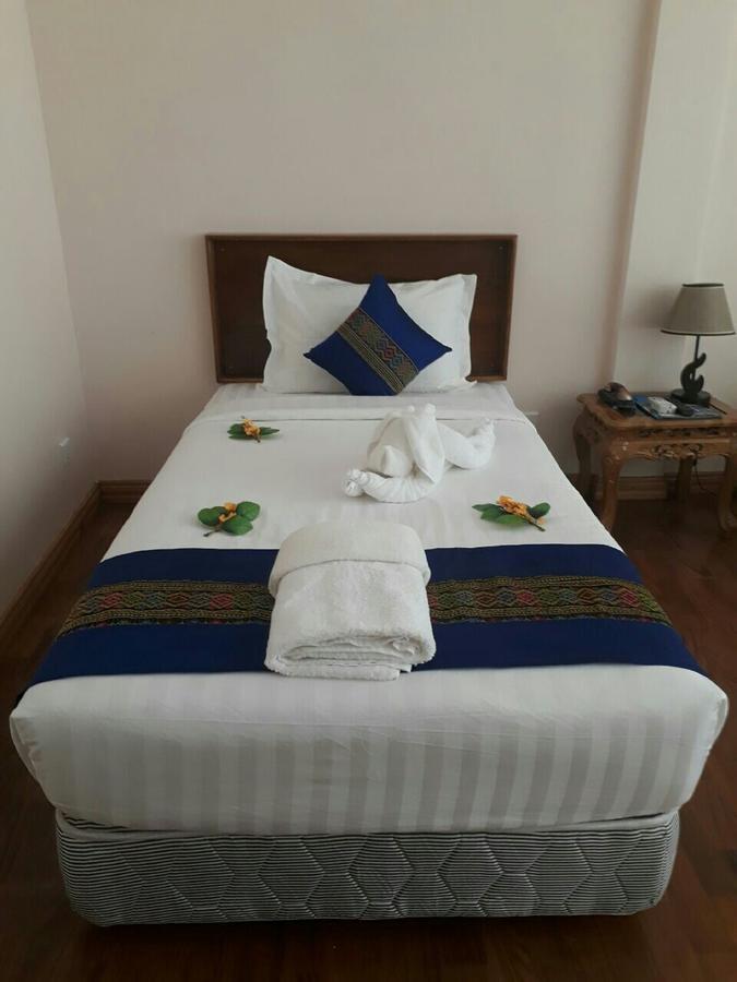 Famous Hotel 로이코 외부 사진