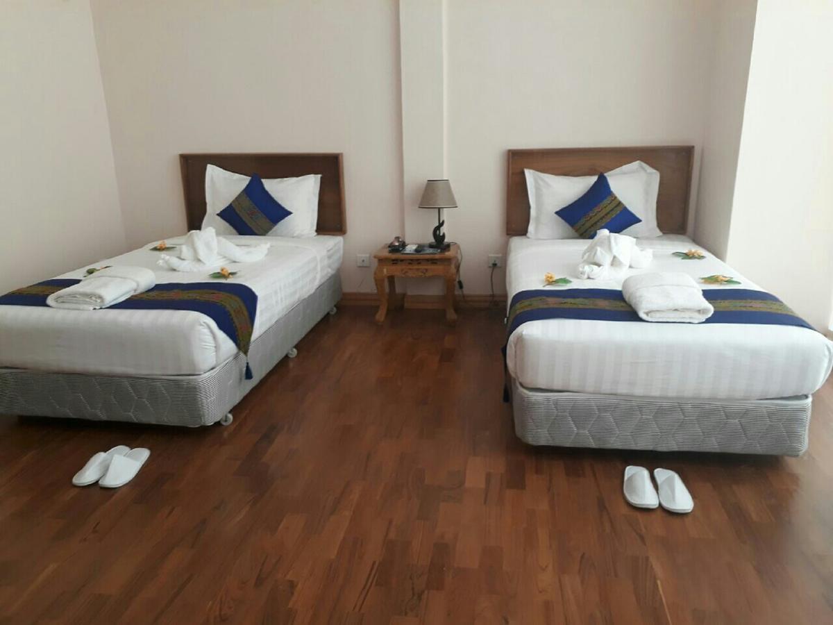 Famous Hotel 로이코 외부 사진
